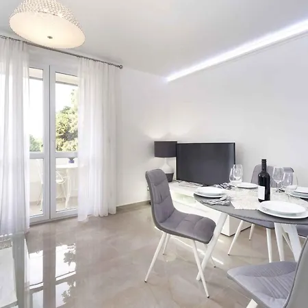 In - Istrien 42153 Apartment Poreč